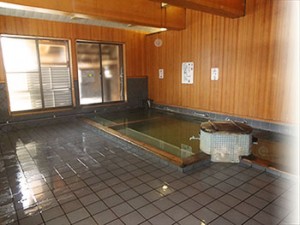 自慢だと言う源泉掛け流しのお湯